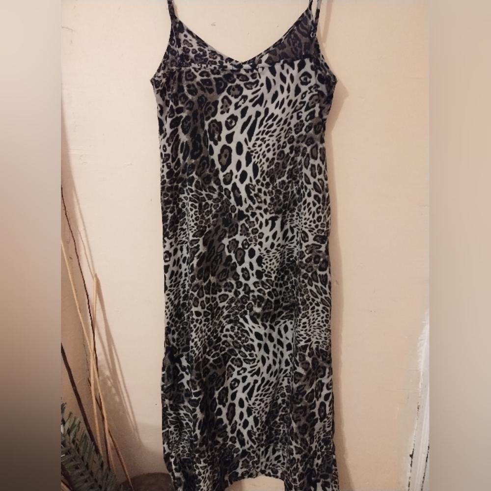 Rowme Women's Leopard Animal‎ Print Slip Dress Size US 6